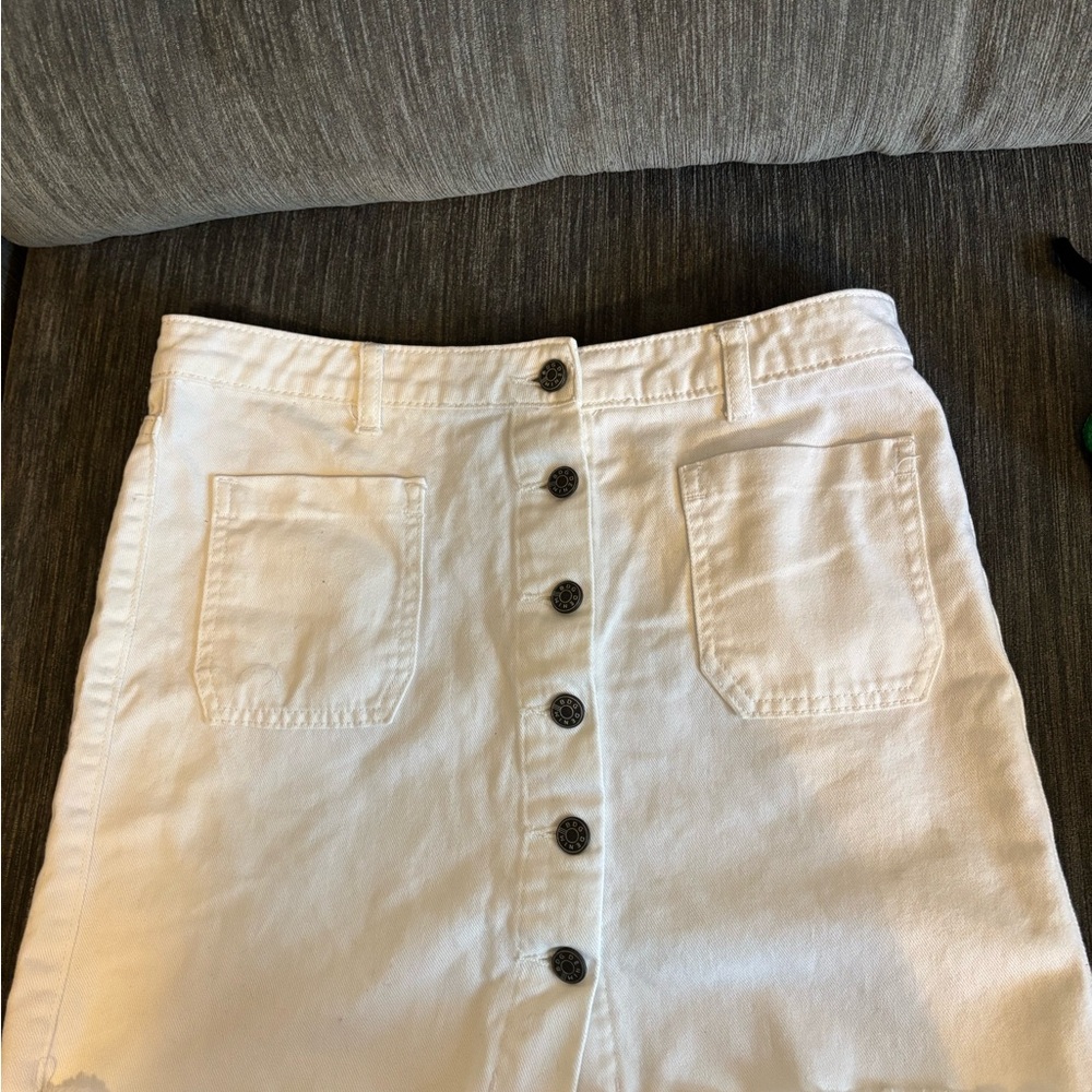 BDG White Button-Front denim mini Skirt